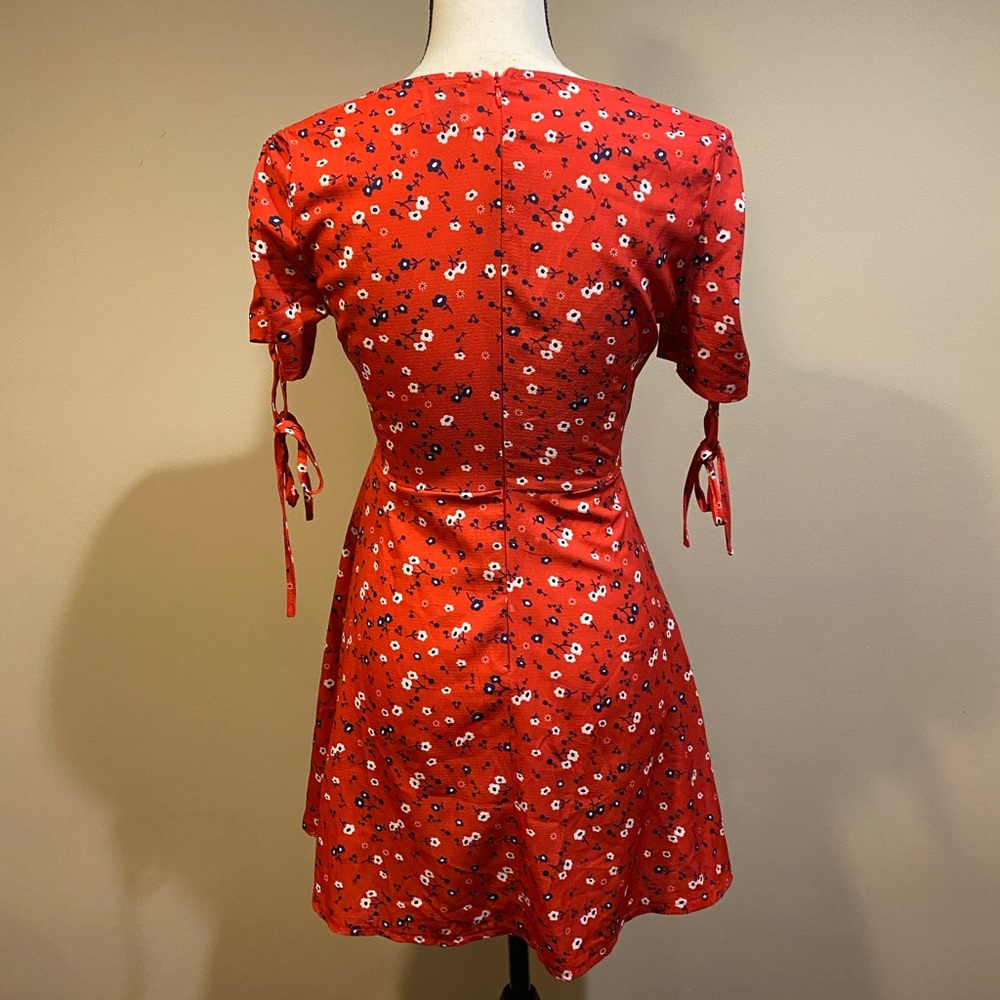 Princess Polly Red Floral Tie Mini V-Neck Dress - Picture 8 of 14